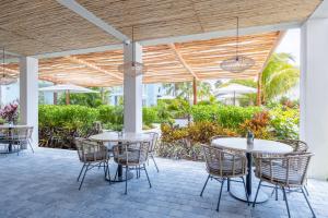 Ogród w obiekcie Dolphin Suites & Wellness Curacao