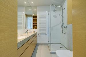 Koupelna v ubytování GO Apartments - ApartHotel