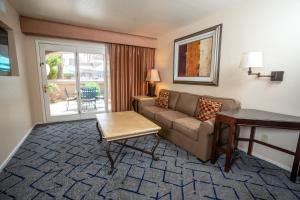 Posezení v ubytování Scottsdale Plaza Resort