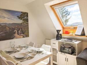 Posezení v ubytování B6 - Urlaubsmagie - Inmitten der Sächsischen Schweiz mit Balkon mit Ausblick auf die Sandsteine