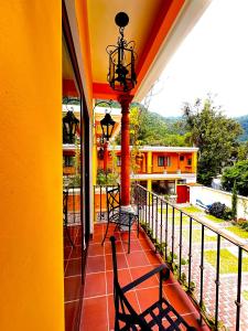 A balcony or terrace at Hotel Jotam