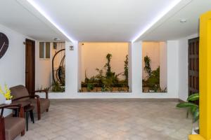 Taman di luar Charming and Efficient First Level Family Apt 5