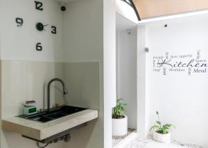 Dapur atau dapur kecil di Charming and Efficient First Level Family Apt 5
