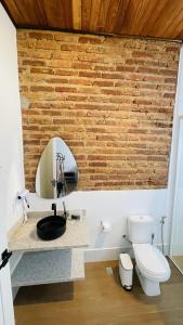 Koupelna v ubytování Vila Casarão - Casa de Hóspedes + 29 fotografií