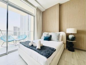 Posezení v ubytování Venduras - Luxury Studio , Hameni Tower, JVC + 24 fotografií