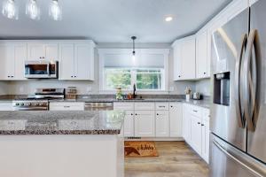 Dapur atau dapur kecil di Hilltop Hideaway