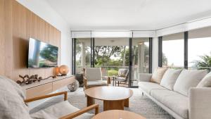 Istumisnurk majutusasutuses Unit 3 21 Park Generous and Comfortable Beachside Abode