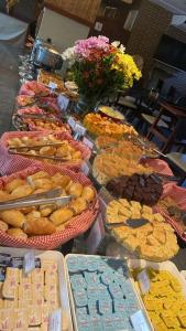 Φαγητό σε αυτό το ξενοδοχείο διαμερισμάτων ή κάπου εκεί κοντά