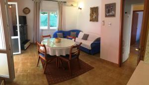Posezení v ubytování Apartments by the sea Kozino, Zadar - 11169 + 17 fotografií