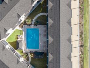 Bazén v ubytování Amethyst Cove by Pristine Properties Vacation Rentals nebo v jeho okolí