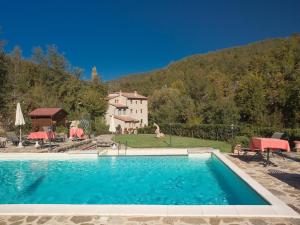 Bazén v ubytování Hotel Le Pozze Di Lecchi nebo v jeho okolí