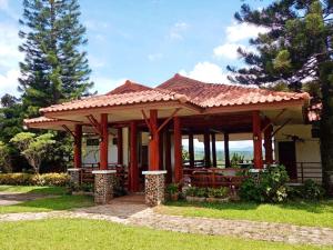 Zahrada ubytování Phuphamok Valley Resort