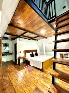 Letto o letti in una camera di Rustic Cottages Udawalawe
