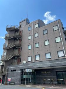 Budova, kde se hotel nachází