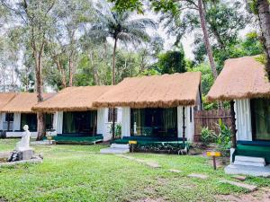 Zahrada ubytování Long Beach Club Krabi
