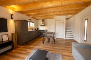 Nhà bếp/bếp nhỏ tại Ferienhaus Nigra Marbach