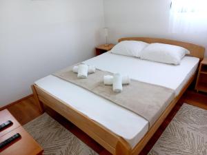 Postel nebo postele na pokoji v ubytování TARA Vila Rajak
