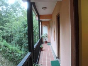 Balkón nebo terasa v ubytování Hotel Chautari Nagarkot