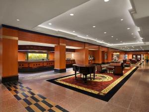 Un restaurant u otro lugar para comer en Par-A-Dice Hotel Casino