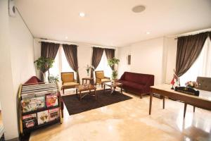 Posezení v ubytování Sofyan Hotel Cut Meutia Family Friendly