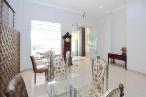 Posezení v ubytování Metro Hotel