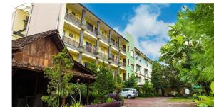 Bangunan di mana terletaknya hotel