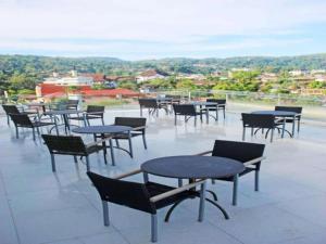 Üldine mäevaade või majutusasutusest Everbright Ambon Hotel pildistatud vaade +21 fotot