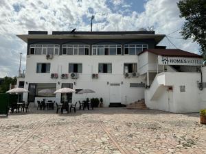 Budova, kde se hotel nachází