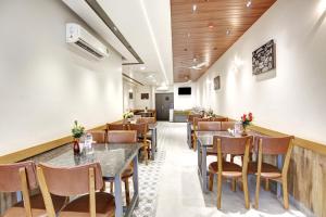 Posezení v ubytování Hotel Applewood Palace - Near Delhi International Airport With - free Airport Drop
