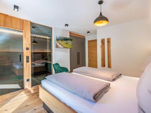 Postel nebo postele na pokoji v ubytování Apartment Kleiner Kessel by Interhome