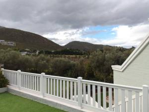 Naturlandskabet i nærheden af lejligheden + 9 billeder