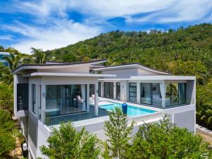 Gallery image of THE PURE VILLA Bangpor Koh Samui in Koh Samui  +21 photos