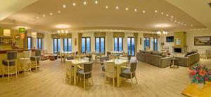 Posedenie v ubytovaní Arktos Hotel