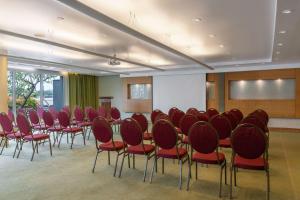אזור העסקים ו/או חדר הישיבות ב-Radisson Blu Anchorage Hotel