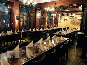 Restaurace v ubytování Pension-Gaststätte Paradies