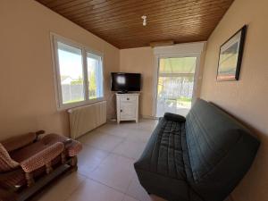 TV/trung tâm giải trí tại Le Val de Vie