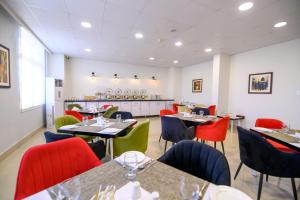 Posezení v ubytování Hotel One Mansehra
