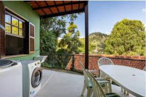 Un balcon sau o terasă la Hostel Demuner House