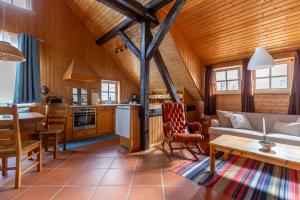 Posezení v ubytování Loft 18 - mit Sauna-