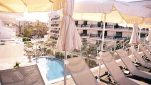 Πισίνα στο ή κοντά στο Coral California - Adults Only