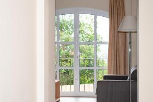 Telewizja i/lub zestaw kina domowego w obiekcie Coral Los Silos - Your Natural Accommodation Choice
