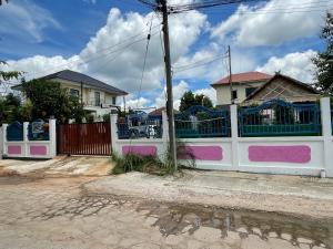 Zdjęcie z galerii obiektu Piyaporn Guesthouse 3 w mieście Ban Bung Rua Yai