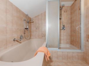 Łazienka w obiekcie Apartment Mitteregg by Interhome