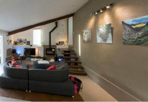 Χώρος καθιστικού στο Au calme, piscine et spa privés