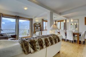 Ένα ή περισσότερα κρεβάτια σε δωμάτιο στο Verve Chalet - Snow and Trek - Morzine