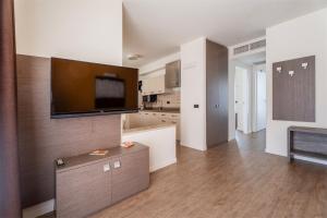 Kuchyň nebo kuchyňský kout v ubytování Residence Maroadi