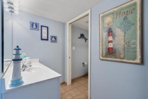 Gambar di galeri bagi Malibu Pointe 401 Second row ocean view-Crescent Beach Section di Myrtle Beach