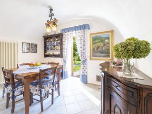 Fotografie z fotogalerie ubytování Apartment Casa Orai Mountain View by Interhome v destinaci Dazio
