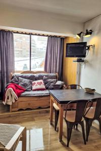 Posezení v ubytování Apartment Vanoise-24 by Interhome