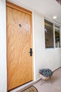Afbeelding uit fotogalerij van Modern Apt with Workspace in Central Queretaro in Querétaro